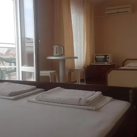 Anastasiya's With Stunning Sea Views ゲストハウス ポモリエ