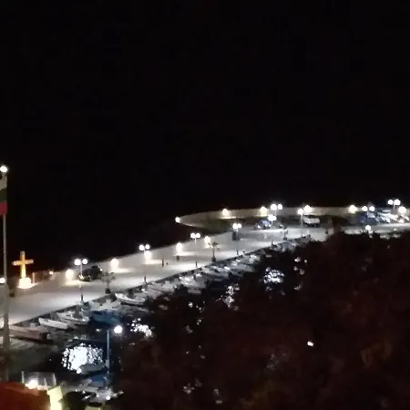 Anastasiya's With Stunning Sea Views * 포마리